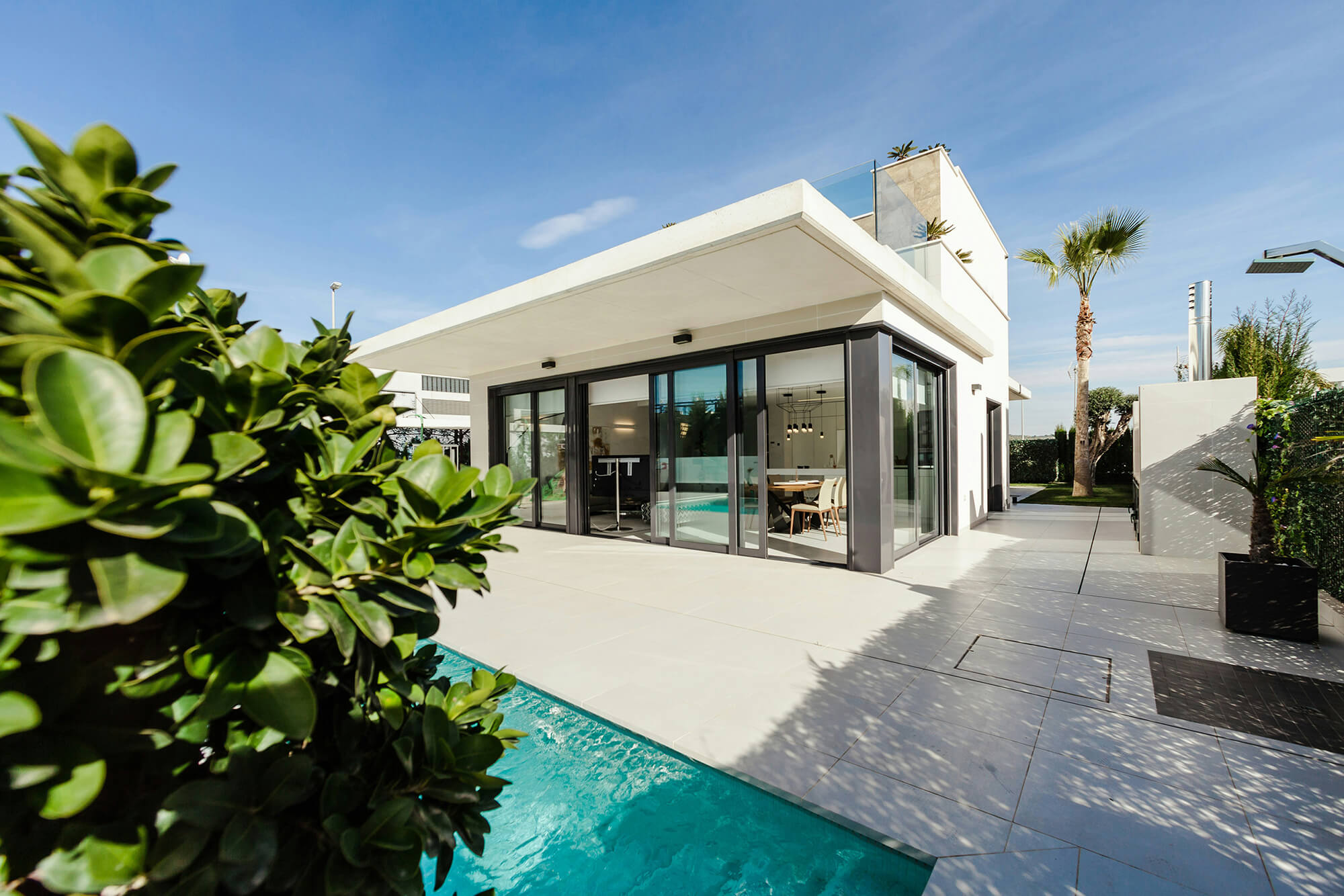 Villa moderna en España